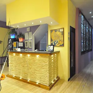  Hotel Gotic